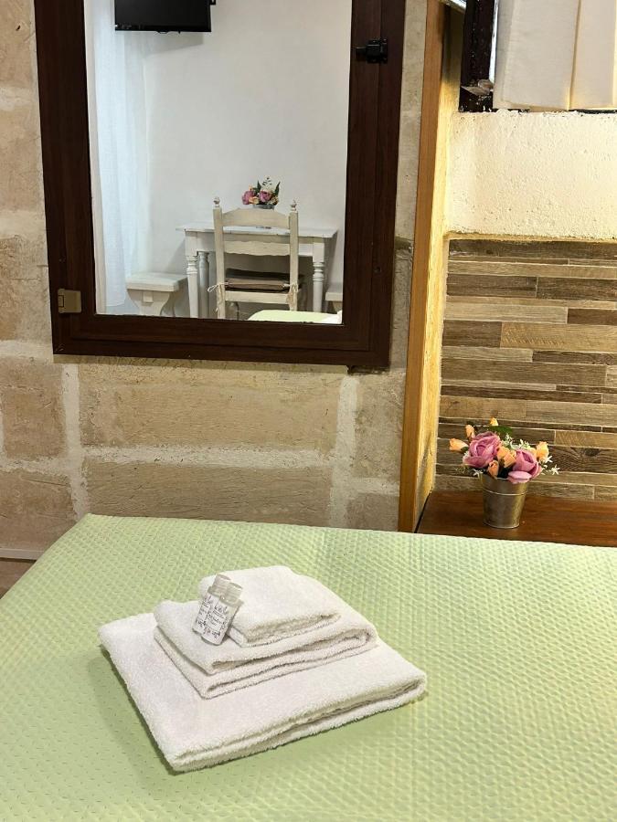 Palazzo Prioli Room Lecce Zewnętrze zdjęcie